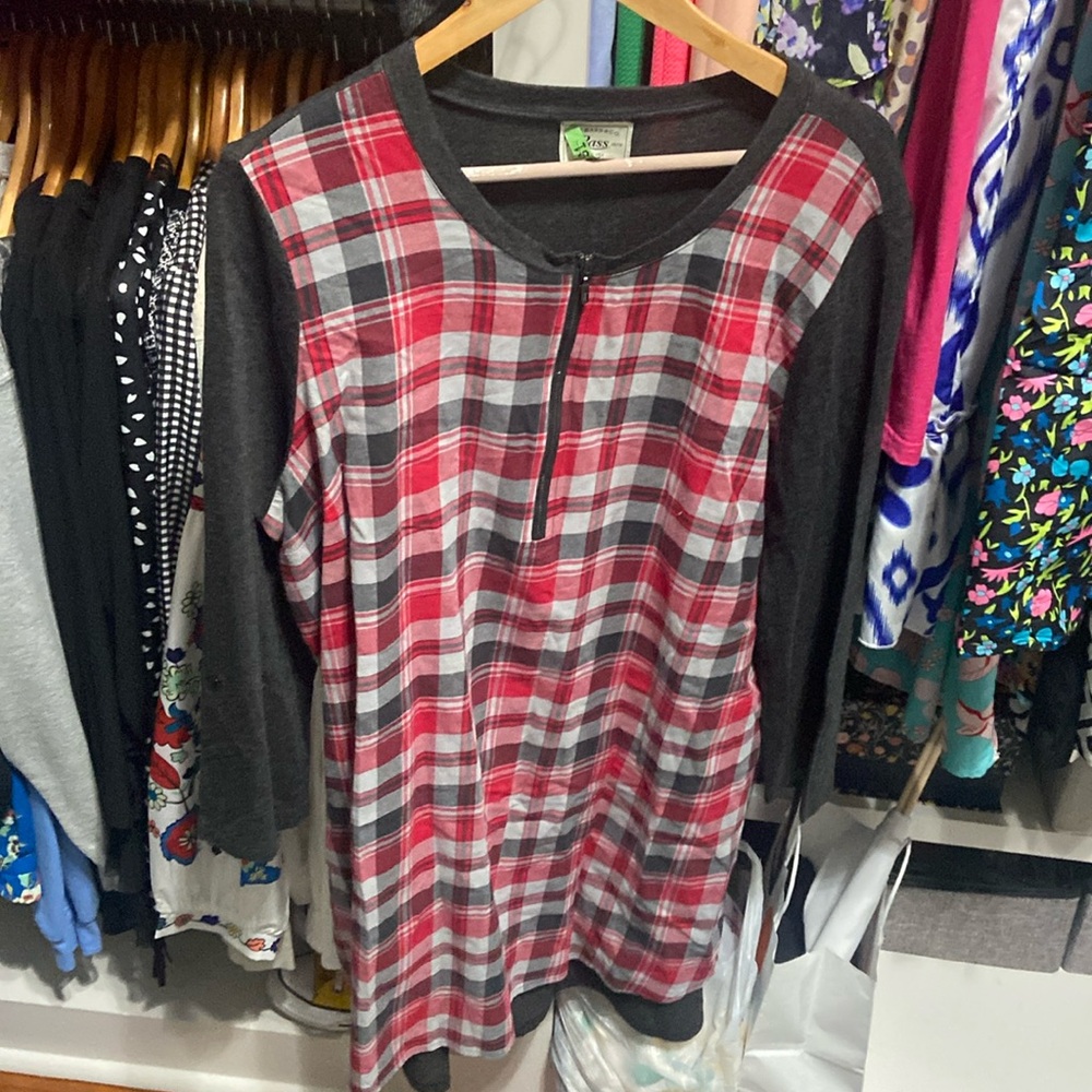 ❤️🩶 GH Bass High Low Plaid Dress